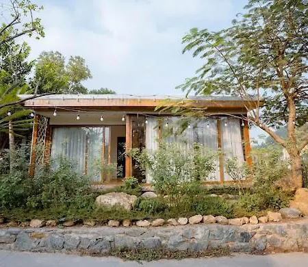 Vian Family Villa